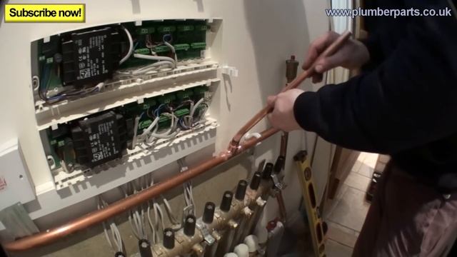 EXPANSION VESSEL INSTALL - Plumbing Tips смотреть онлайн