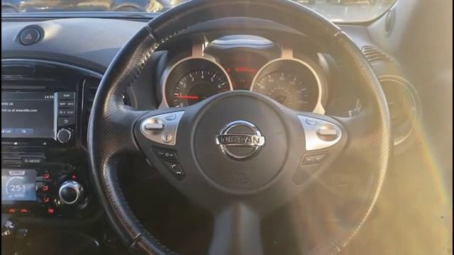 Nissan Juke 1.6 N-Connecta 5dr Xtronic 2016 смотреть онлайн