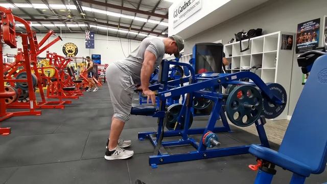 Triceps Dip Machine / Hammer Strength Seated Triceps Dip Machine - Modified