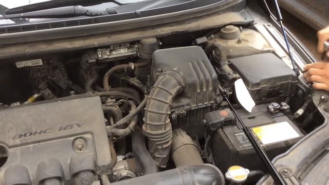 Установка газовых упоров капота KIA Cerato II