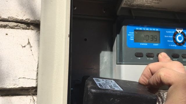Настройка пульта управления автоматического полива (часть 1) смотреть онлайн