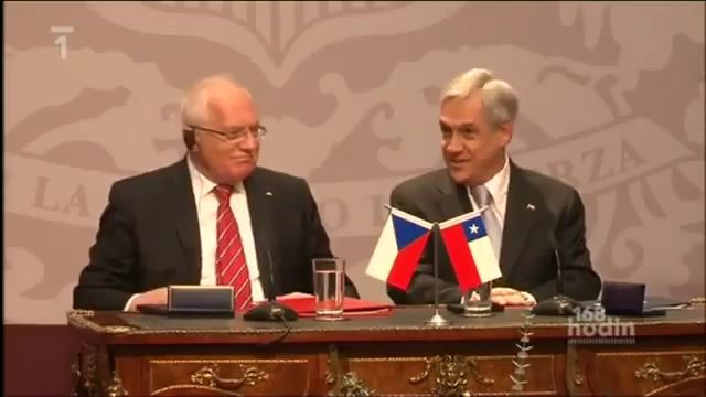 Президент Чехии крадёт ручку во время визита в Чили смотреть онлайн