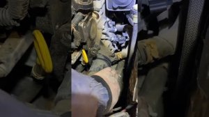 Замена термостата и антифриза на Рено Меган 3