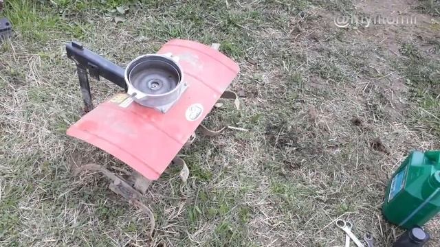 Меняю масло в культиваторе Тарпан 2021 г смотреть онлайн