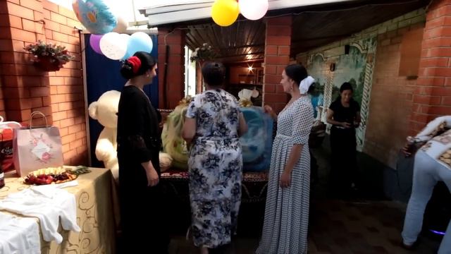 Микола Трохым встречает внуков смотреть онлайн