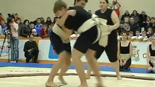 СУМО (показательные выступления) смотреть онлайн