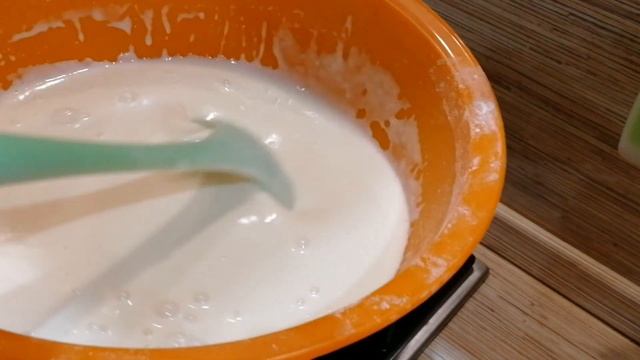 БЛИНЫ ЗАВАРНЫЕ НА МОЛОКЕ И КИПЯТКЕ!. Пальчики оближешь. Идеальный рецепт на все времена! смотреть онлайн