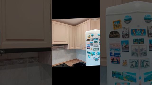 Маленькая кухня с колонкой. смотреть онлайн