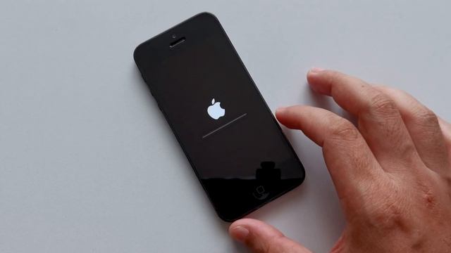 Downgrade iPhone/iPad iOS 10.3.4 to iOS 8.4.1 Only For 32bit Devices смотреть онлайн