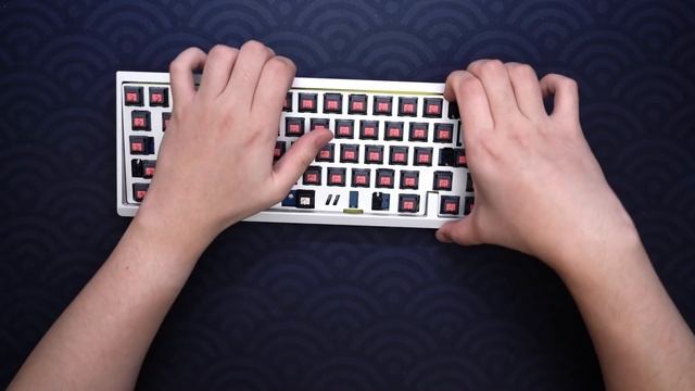 The Shiniest Keyboard | Portal Keyboard Review смотреть онлайн