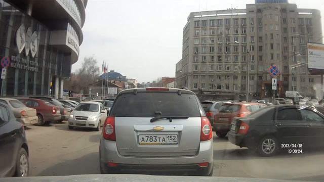NEWSROOM24: Как паркуются владельцы Hummer в Нижнем Новгороде смотреть онлайн