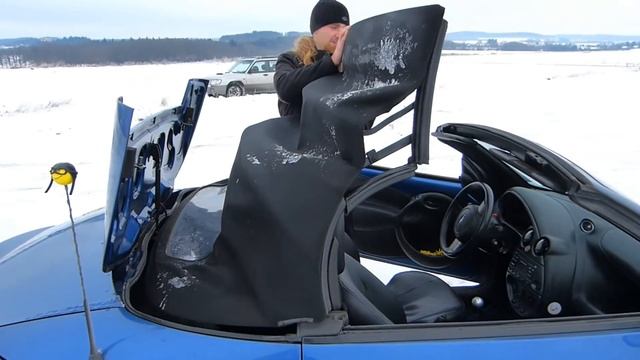 Ford Streetka a Smajliczek - 1.6 70kw :) BEZ STŘECHY (: смотреть онлайн