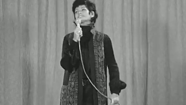 Yaffa Yarkoni יפה ירקוני - Bashana Haba'a (live In France, 1970)
