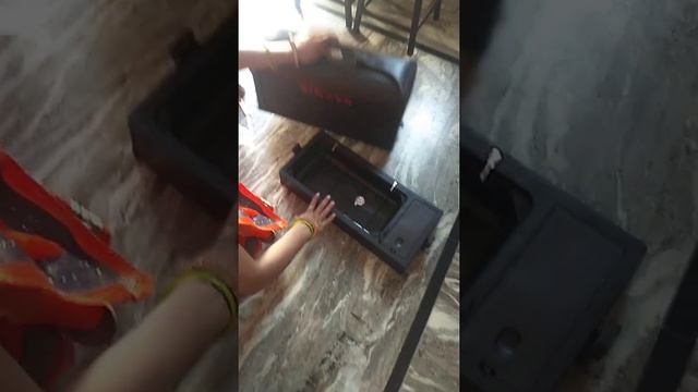 Singer classic 298 sweing machine unboxing смотреть онлайн