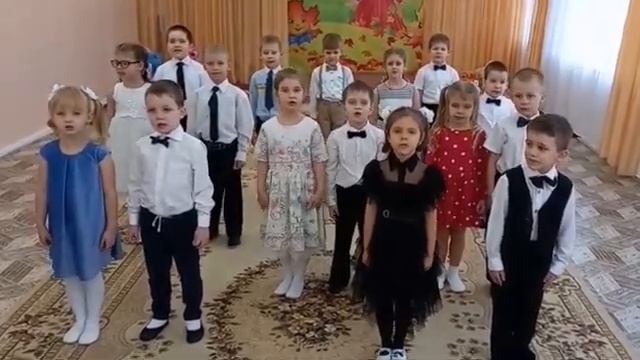 Видео-поздравление для любимых мамочек от воспитанников старшей логопедической группы 12 смотреть онлайн