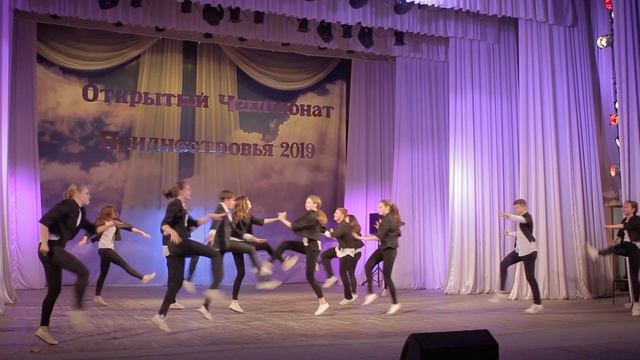 Коллектив Авангард - Танцуй как Петя смотреть онлайн