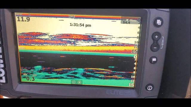 Sonar War - Humminbird Helix 7 Mega Side Image G3 Vs. Lowrance Elite Ti2 7 Active Imaging смотреть онлайн