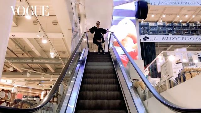 [13] 米蘭時裝週 姊姊謝金燕霸氣逛超市書攤