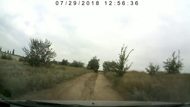 Лёгкое бездорожье на Geely MK смотреть онлайн