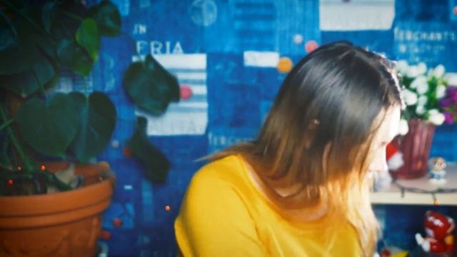 СКОЛЬКО ЛИТРОВ ВОДЫ ВЫПЬЕТ ЧЕЛОВЕК ЗА 10 МИНУТ?! НЕ ПОВТОРЯТЬ! смотреть онлайн