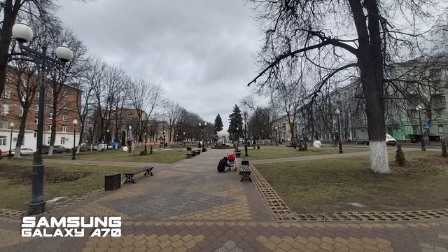 Samsung Galaxy A71 и Galaxy A70. Сравнение. / QUKE.RU / смотреть онлайн