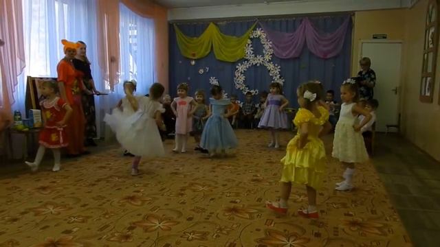 смешные детки звёздные кнопочки смотреть онлайн