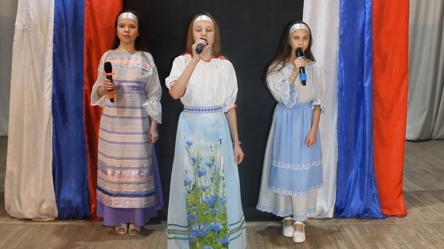 Литературная композиция "Россия- матушка!"Театральная студия "Провинциаьный городок" смотреть онлайн