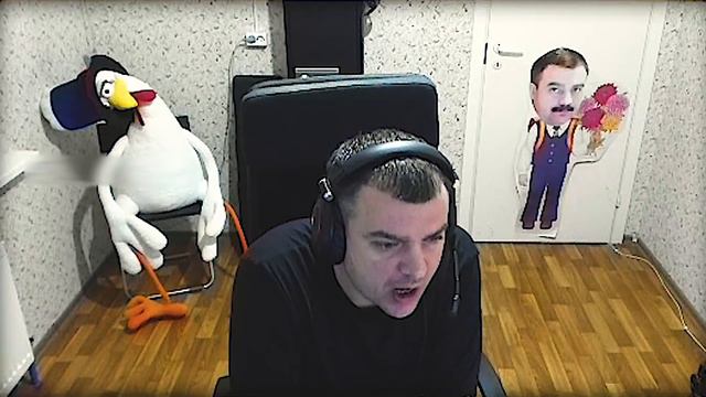 Какой подарок сделать на 23 февраля?! смотреть онлайн