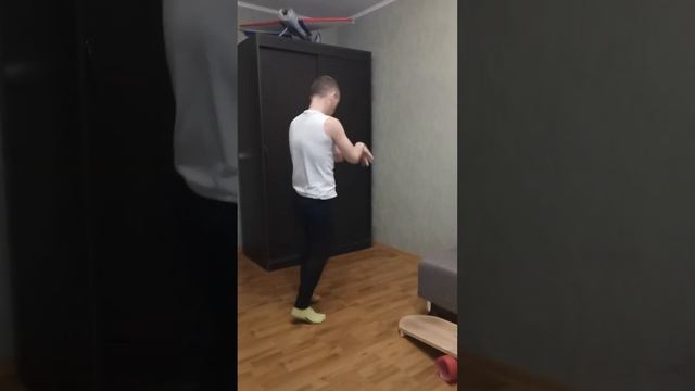 Разминка первый день смотреть онлайн