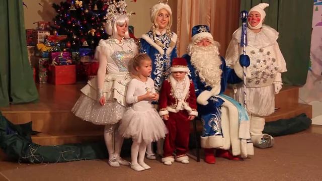 Новогодний утренник 2014 стих смотреть онлайн