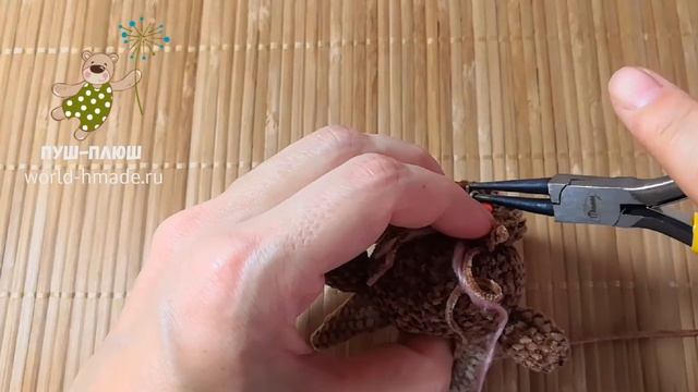 Шплинтовое крепление лапок и головы вязаной игрушки смотреть онлайн