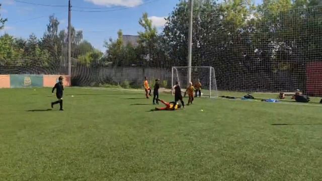 Метеор жёлтые 5:0 Чемпион Раменское (Ногинск 11.06.2023) смотреть онлайн