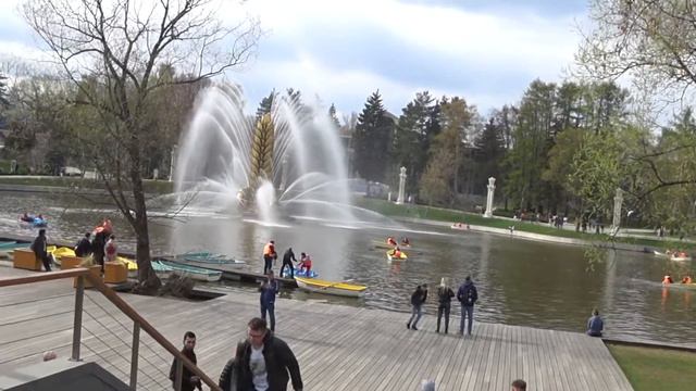 Прогулка по центру Москвы.4 часть ВДНХ смотреть онлайн