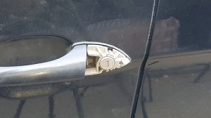 Что делать если BMW X5 E53 закрылась и ключ остался внутри. Или как вскрыть BMW X5 E53