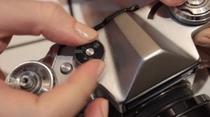 ЗЕНИТ Е - зарядка пленки и настройка. Как снимать на Зенит