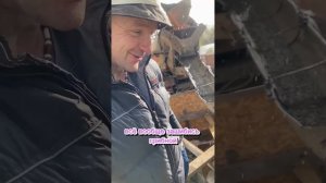 Фундамент ленточный. Как нельзя делать опалубку из ОСБ листа. Бетон с миксера ломает щиты.