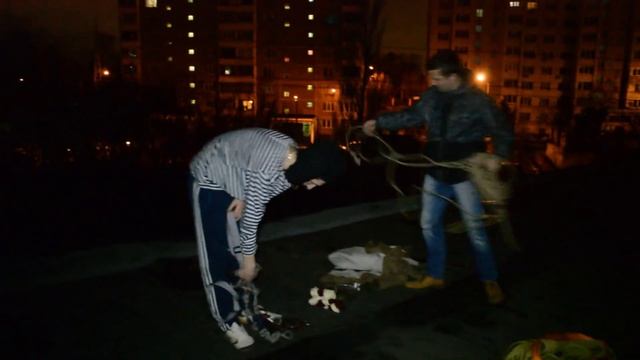 Как оригинально поздравить девушку ( Спуск с небес) смотреть онлайн