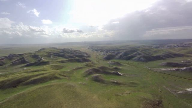 Горы в Западно-Казахстанской области. (Чингирлауский район) смотреть онлайн