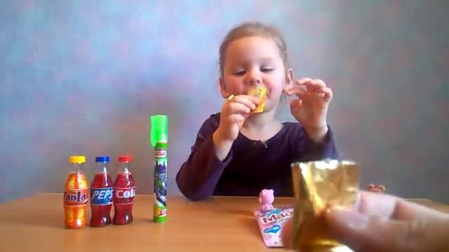 Открываем Шипучка май литтл Пони Маджики жвачки из фанты и кока кола и Фломастер с соком смотреть онлайн