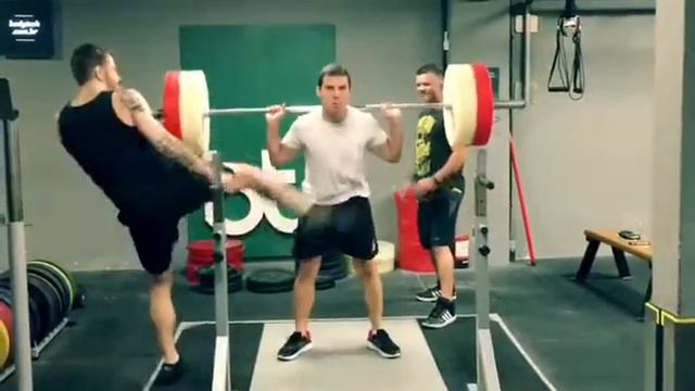 Agachamento Opressor - Rafael Xavier - Andre Macedo - Mauro Xuxa смотреть онлайн