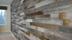 Reclaimed weathered wood interior wall. Декоративная стена из старых досок.