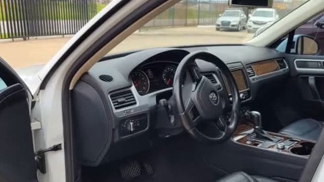 2015 Volkswagen Touareg 4dr V6 Comfortline (Dallas, Texas) смотреть онлайн
