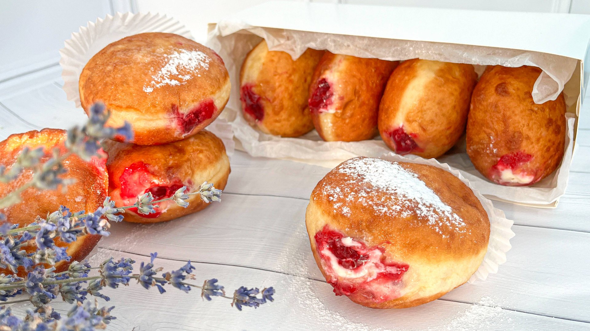 Воздушные Пончики с Тающим Во Рту Кремом 