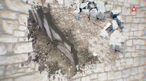 Как , когда и кем был построен Московский кремль ..