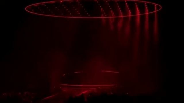 Queen featuring Adam Lambert смотреть онлайн