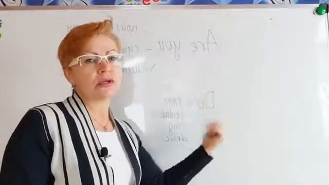 Asking questions in Present Simple. Как легко задавать вопросы? смотреть онлайн