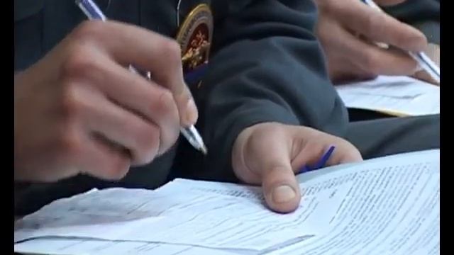 Полицейские проходят итоговое инспектирование. смотреть онлайн