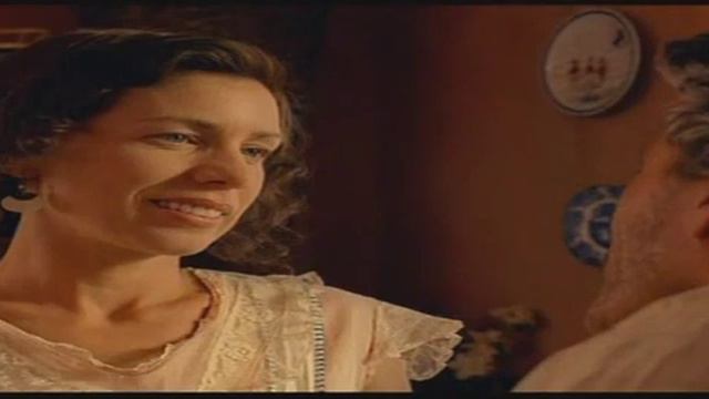Roy Dupuis et Céline Bonnier dans "Les Etats-Unis d'Albert" смотреть онлайн