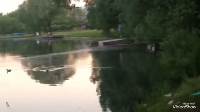 РОЗОВЫЙ ЗАКАТ #vlog_by_nika_московские_будни#розовый_закат#южное_бутово#москва#парк_южное_бутово смотреть онлайн