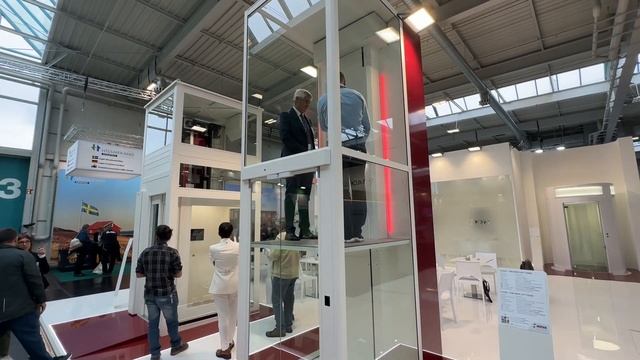 ЛИФТ НА СОЛНЕЧНЫХ БАТАРЕЯХ | выставка INTERLIFT2023 смотреть онлайн